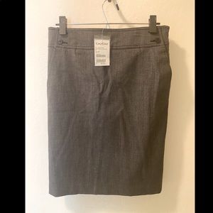 Bebe skirt with pleated back